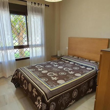 Apartamento Ciudad De Rota Luaran gambar